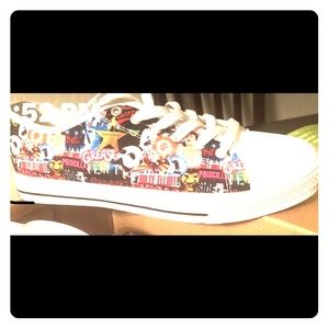 Broadway Sneakers size 8 NWT not sold in stores